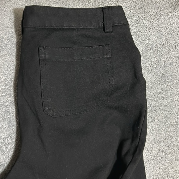 Andrew Marc Women’s Pants - Picture 3 of 6